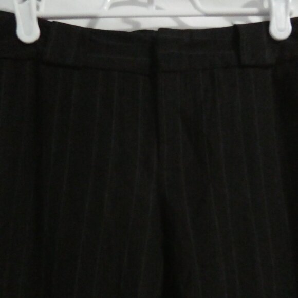 OLD NAVY | size 4 | Essential Stretch | Low Waist | Striped Dress Pants / Slacks - Picture 4 of 16